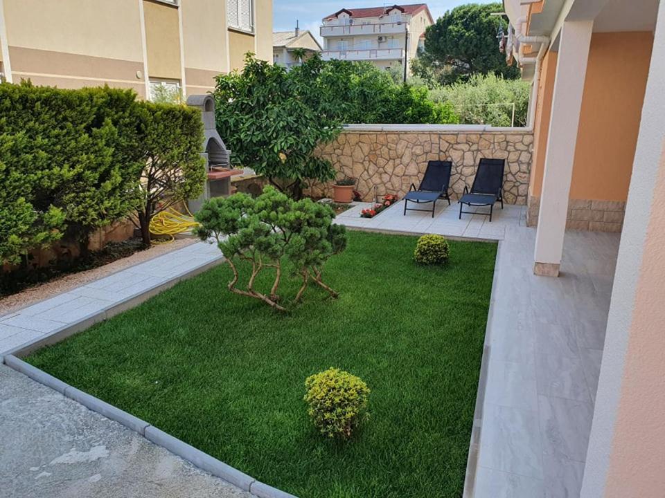 Apartments Niko Novalja Exterior foto